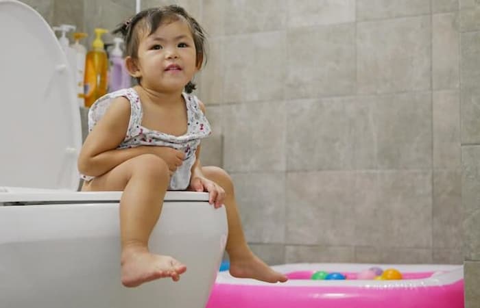 Common Causes of Irregular Poop in Newborns